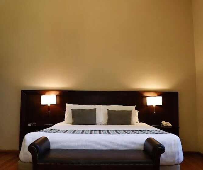 수피리어 스위트, Howard Johnson Resort & Spa Escobar