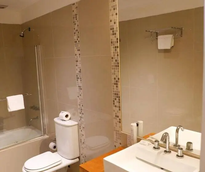 スーペリアールーム, Howard Johnson Resort & Spa Escobar
