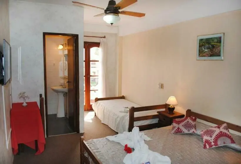 اتاق استاندارد سه نفره, Ibiza