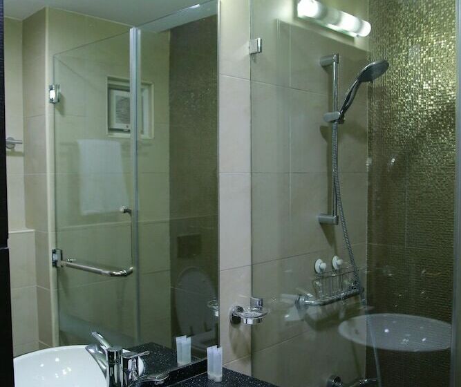 سوییت لوکس, Prime