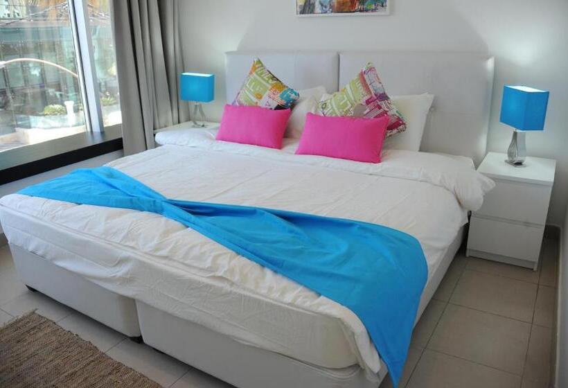 اتاق لوکس با تخت بزرگ, Prime