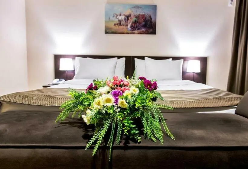 سوییت, Shymkent Grand