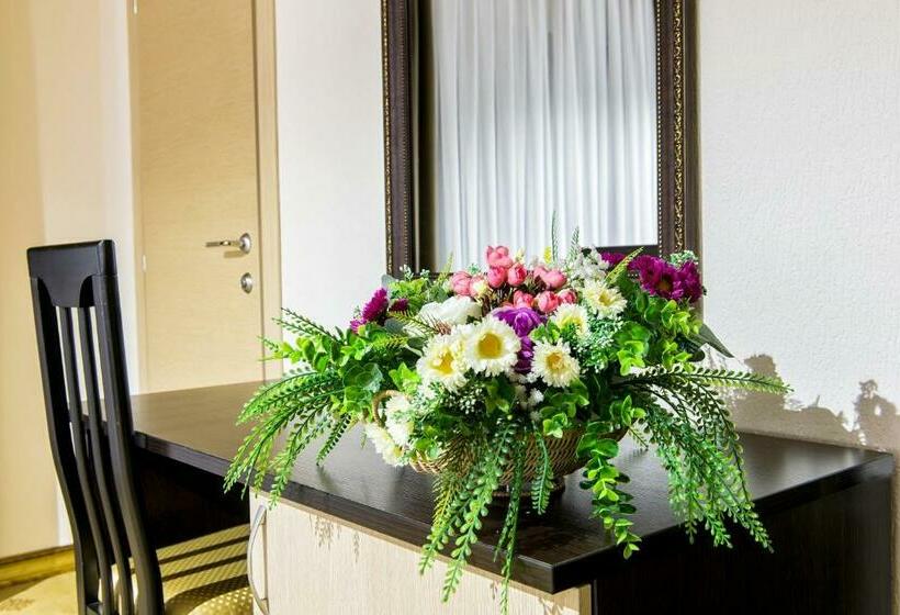 اتاق لوکس, Shymkent Grand