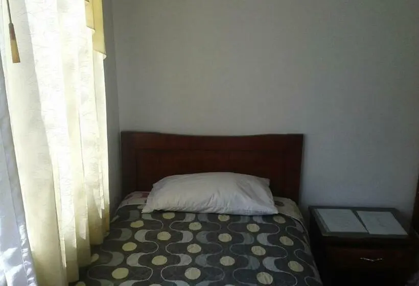 Standard-huone, Ventura