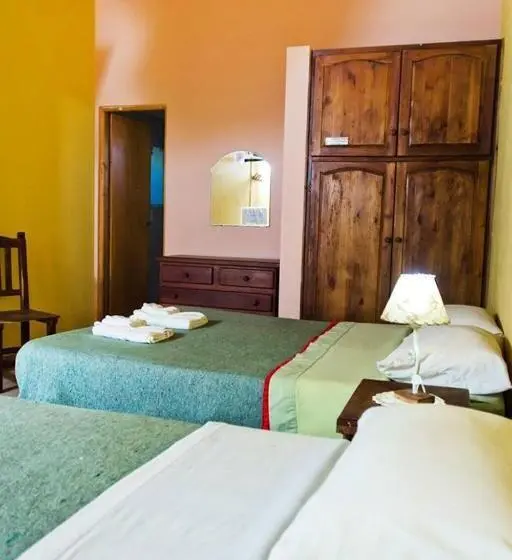 اتاق استاندارد چهار تخته, Villa Termal