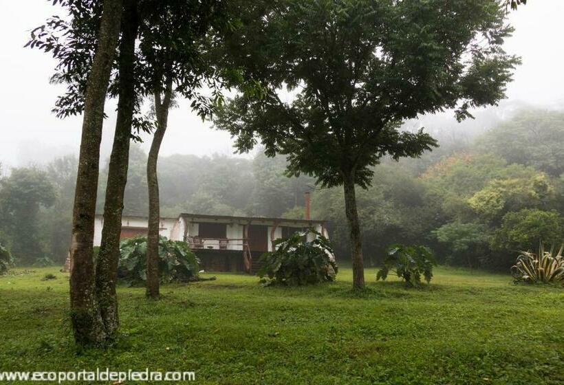 豪华洋房, Portal De Piedra