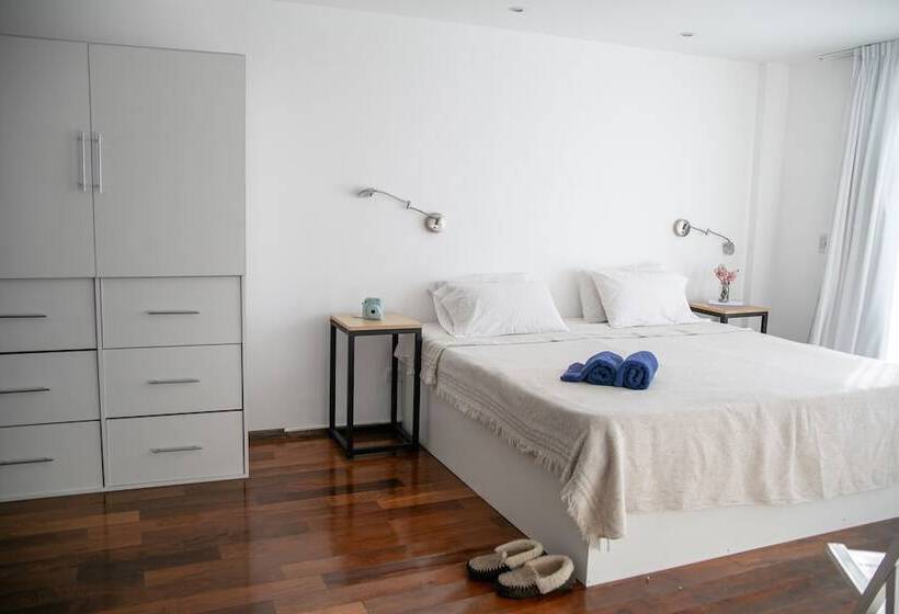 سوییت, Bill & Bill San Telmo Hostel