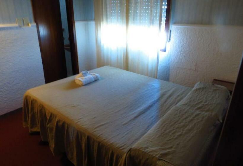 标准单人间, Acuarius