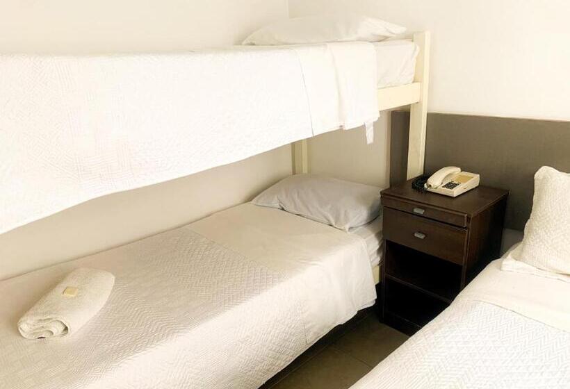 4 Bett Standardzimmer, Artico