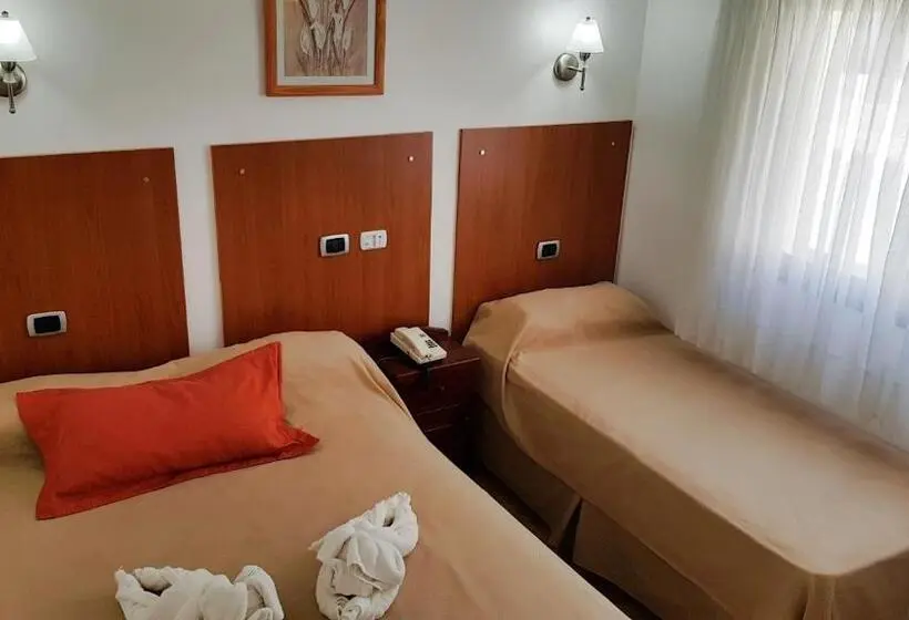 Classic Kolmen Hengen Huone, Atlantico