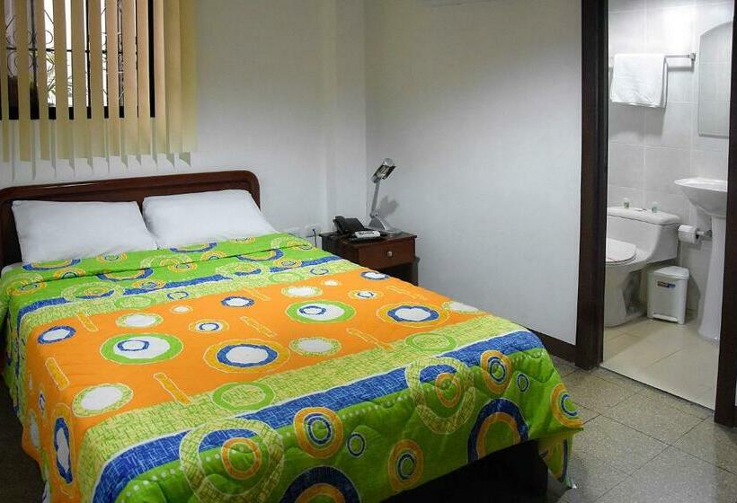 غرفة قياسية فردية, De Alborada