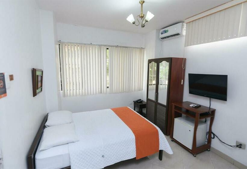 غرفة قياسية, De Alborada