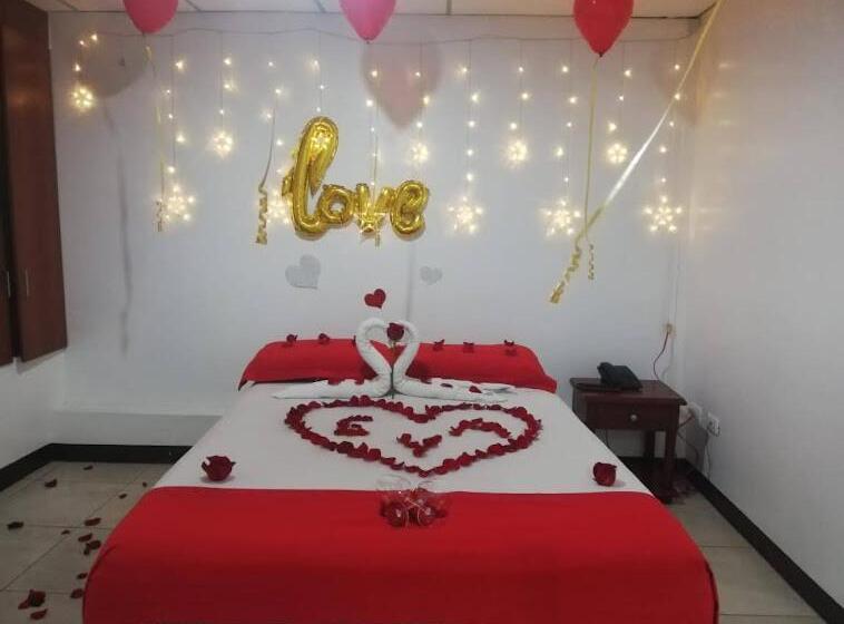 غرفة قياسية, De Alborada