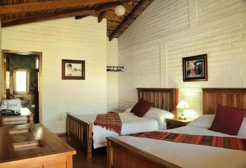 اتاق استاندارد چهار تخته, Hosteria Cananvalle