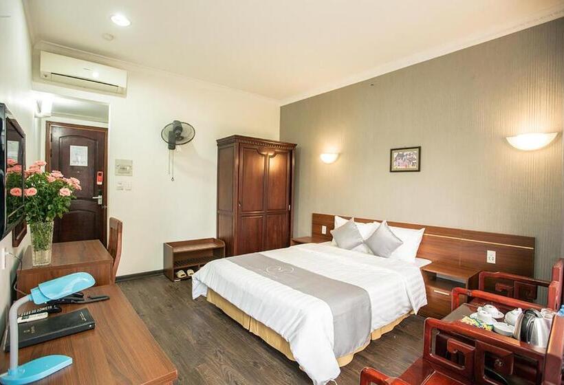 اتاق سوپریور با چشم‌انداز شهر, My Lan Hanoi