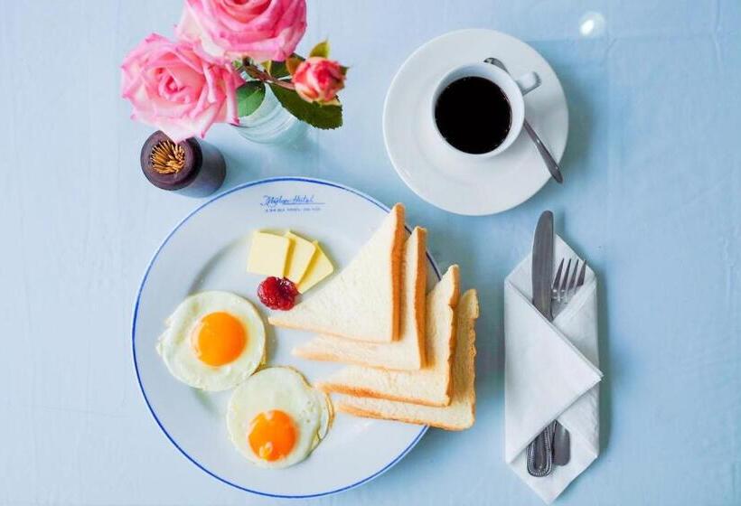 اتاق لوکس, My Lan Hanoi