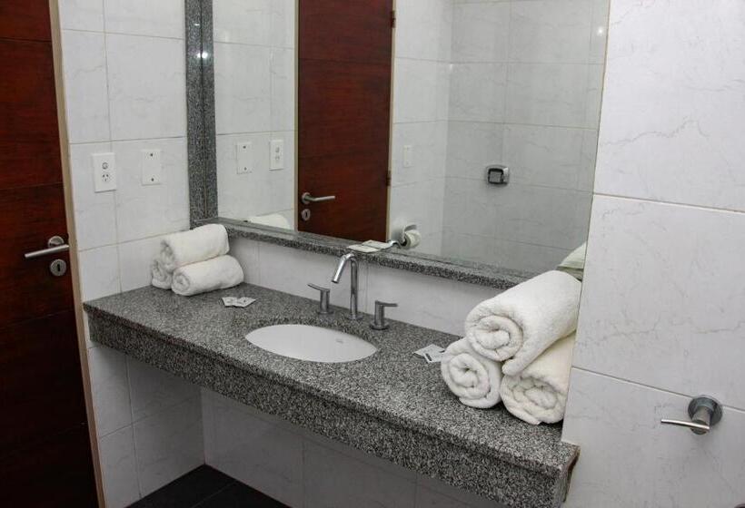 スーペリアトリプルルーム, Neptuno