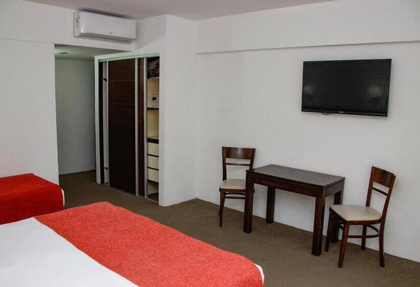 スーペリアトリプルルーム, Neptuno