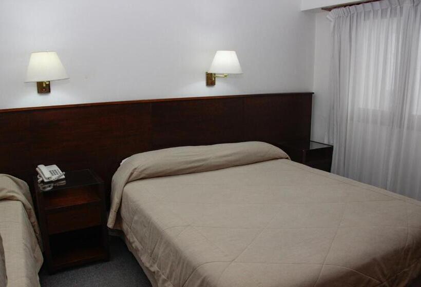 スタンダードトリプルルーム, Neptuno