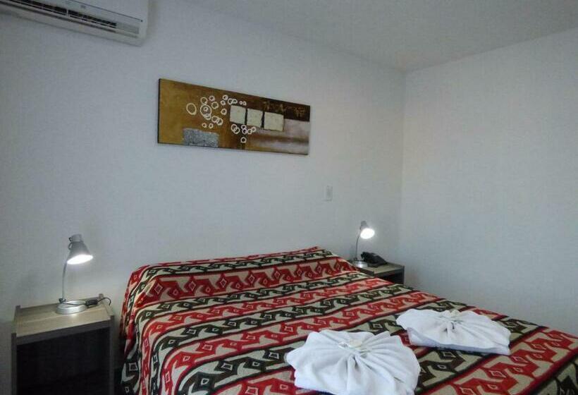 デラックスルーム, Pinar Del Lago