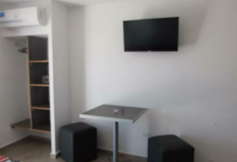 デラックスルーム, Pinar Del Lago