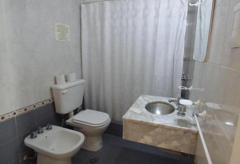 スタンダード4人部屋, Pinar Del Lago