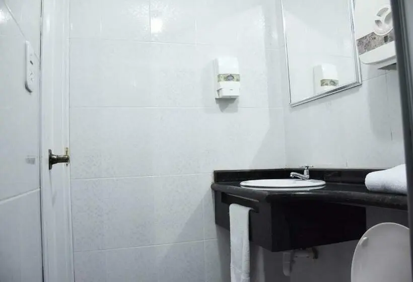 اتاق سوپریور یک تخته, Plaza Victoria