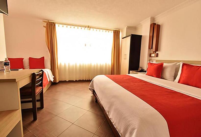 패밀리 룸, Plaza Victoria