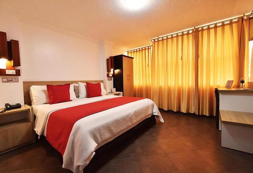 수피리어 룸, Plaza Victoria