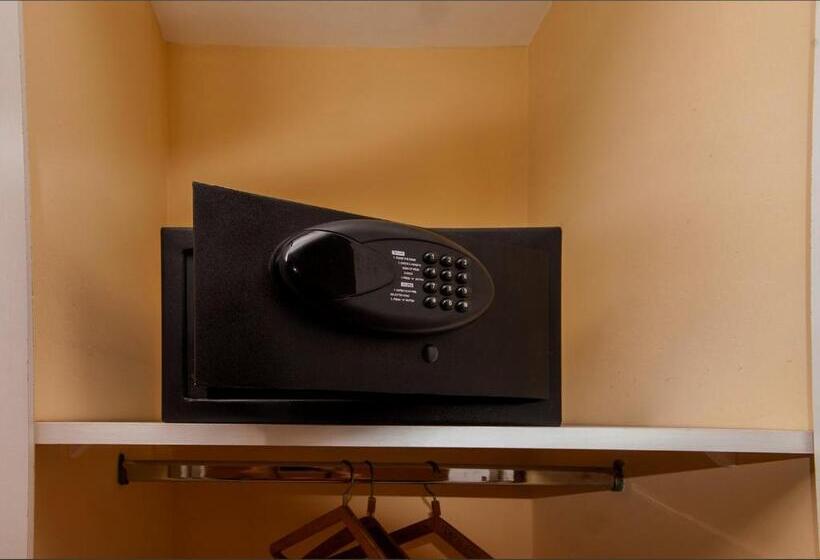 4 Bett Deluxe Zimmer, San Roque