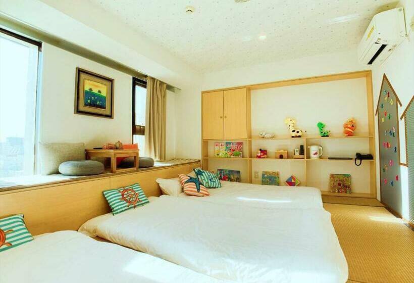 غرفة قياسية رباعية, Victoria