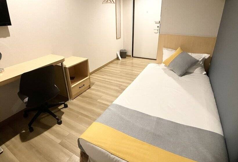 غرفة قياسية فردية, Victoria