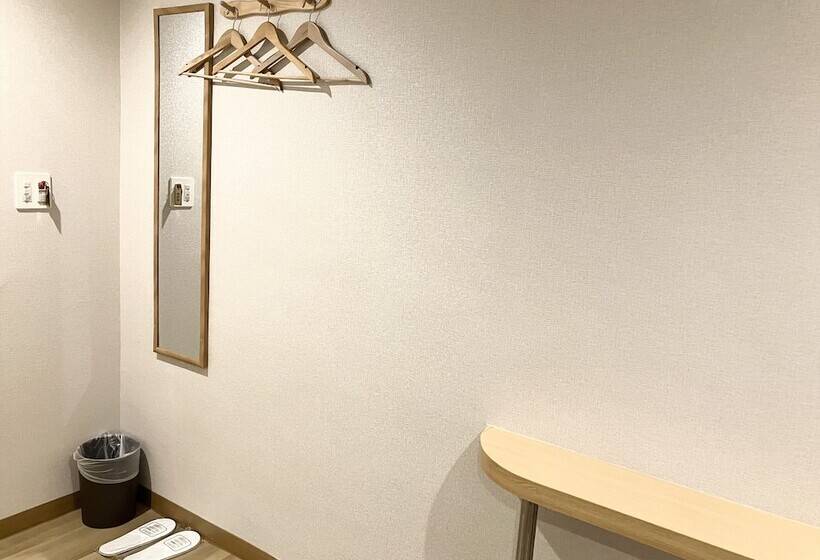 غرفة قياسية فردية, Victoria