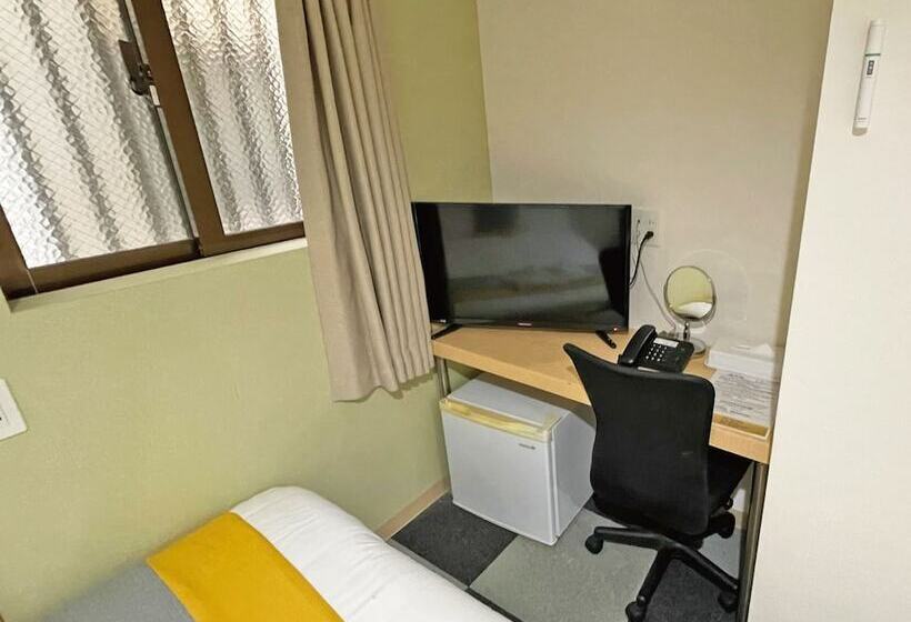 غرفة قياسية ثلاثية, Victoria