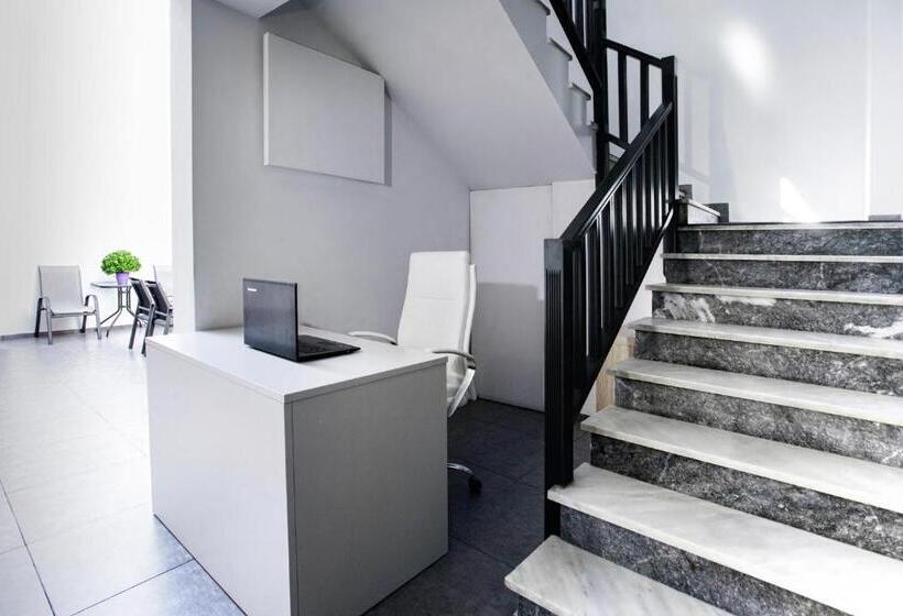 חדר סטנדרט, Atlas Suites