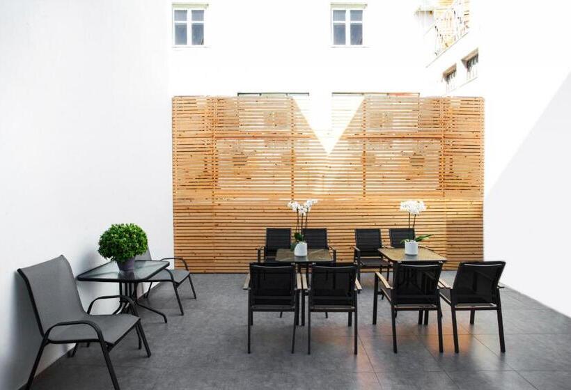 חדר סטנדרט, Atlas Suites