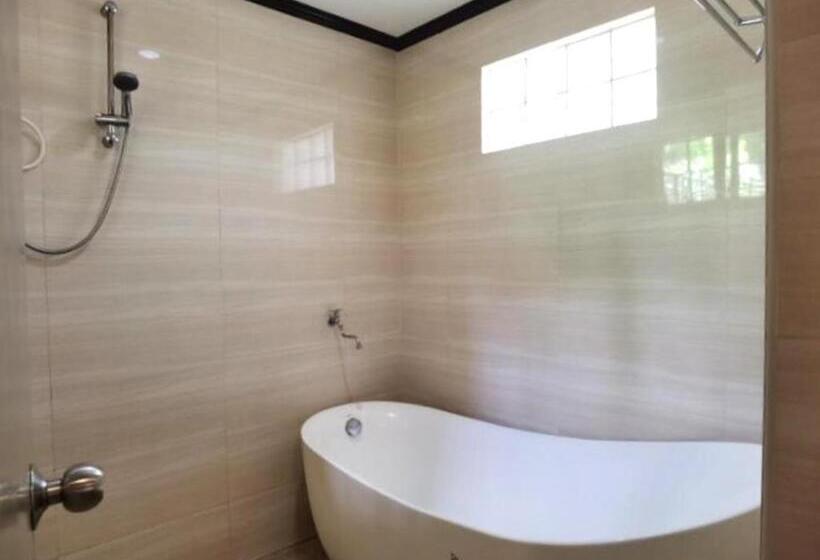 اتاق لوکس, Cabana Republic