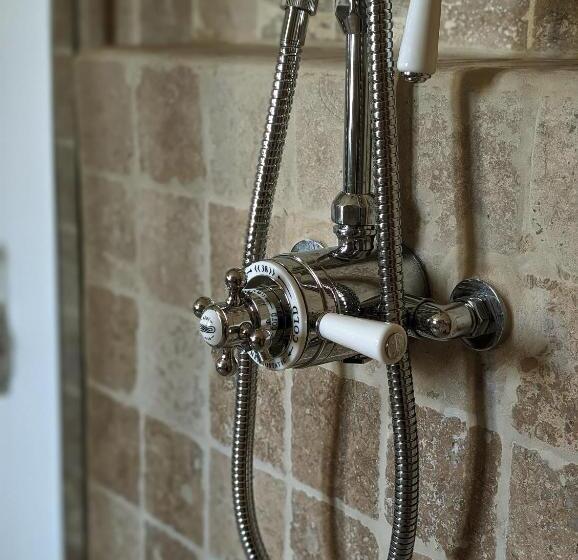 디럭스 룸 킹사이즈 침대, Domaine Du Bosc Roger