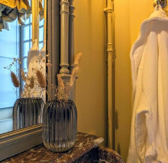 스탠다드 룸 킹사이즈 침대, Domaine Du Bosc Roger