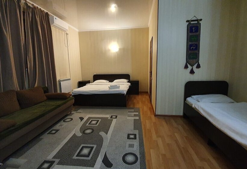 اتاق راحتی, Fiveseasons