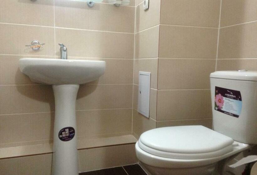 اتاق اکونومی, Fiveseasons