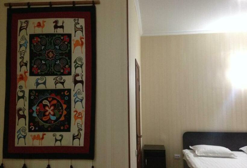 اتاق راحتی, Fiveseasons