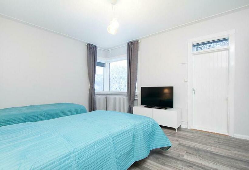 اتاق استاندارد با بالکن, Nordurey Guesthouse