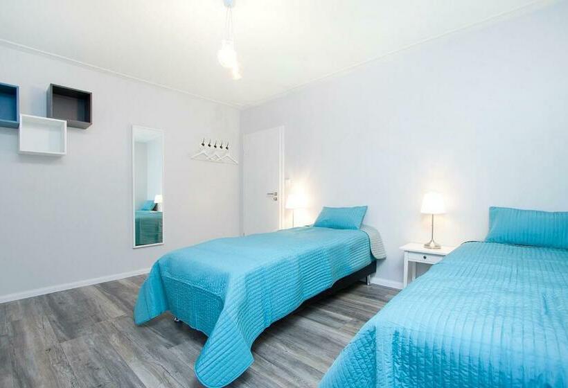 اتاق استاندارد با بالکن, Nordurey Guesthouse