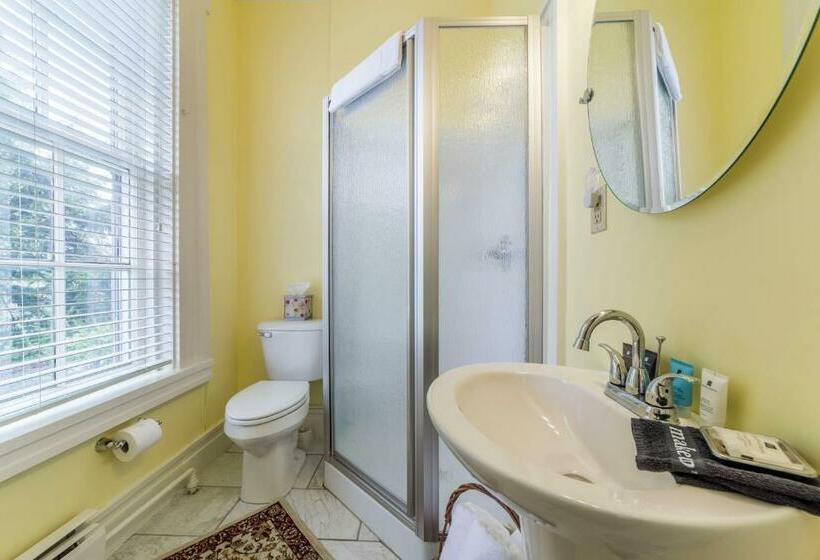 סוויטה דלוקס, Bourbon Manor Bed & Breakfast Inn