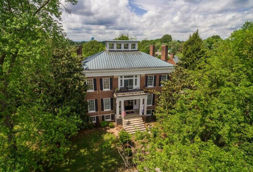 جناح ديلوكس, Bourbon Manor Bed & Breakfast Inn