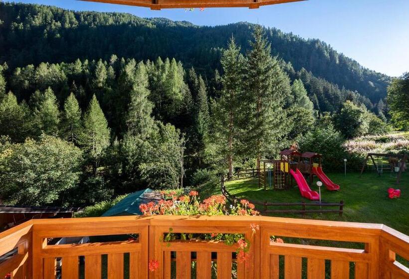 דירה בת חדר שינה 1 עם מרפסת, Alpino Wellness & Spa