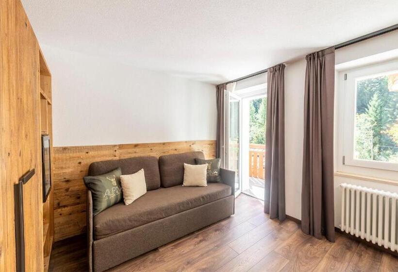 סוויטת ג'וניור עם מרפסת, Alpino Wellness & Spa