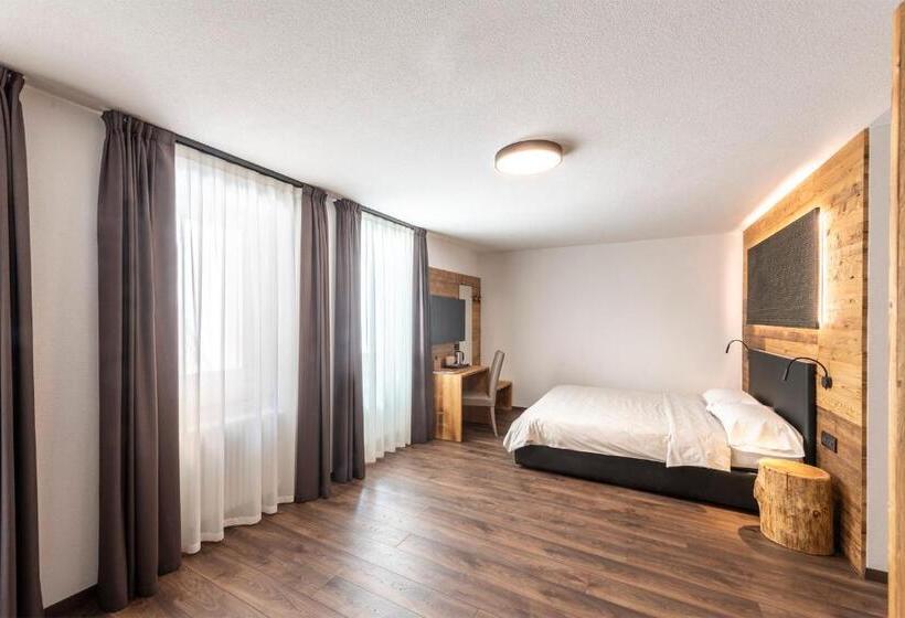 Полулюкс с Балконом, Alpino Wellness & Spa