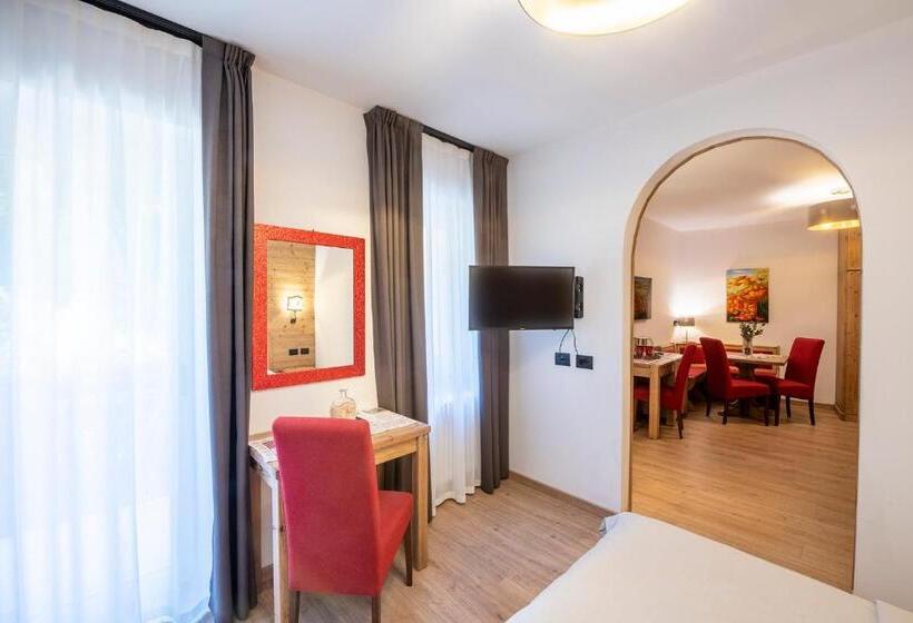 جناح جونيور عائلى, Alpino Wellness & Spa